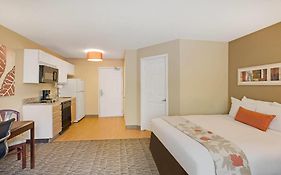 Mainstay Suites Detroit Auburn Hills